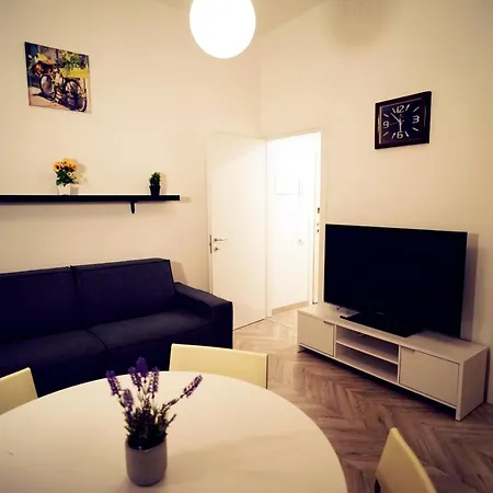 Apartament Residenza Letizia *